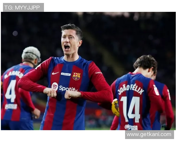 足总杯惊心动魄拜仁逆转巴萨神扑引发争议判罚全场沸腾