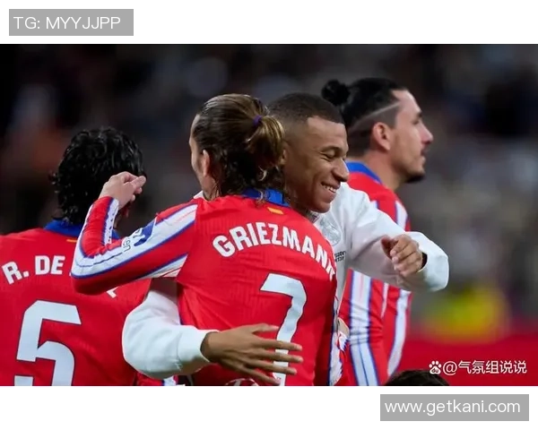 西甲激战曼城大胜拜仁补时进球引发全场狂欢与转会传闻